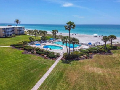 Westchester Condos in Longboat Key, FL. - Oceanfront