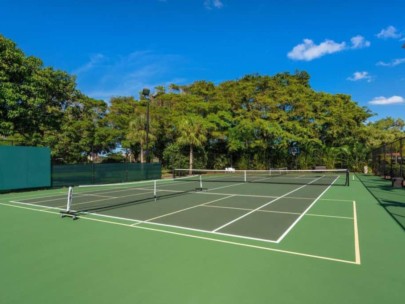 Westchester Condos in Longboat Key, FL. - Tennis Courts