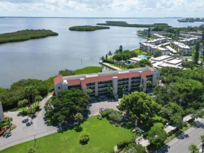 Windward Bay Condos in Longboat Key, FL. - Aerial