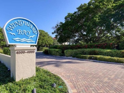 Windward Bay Condos in Longboat Key, FL. - Entrance Sign