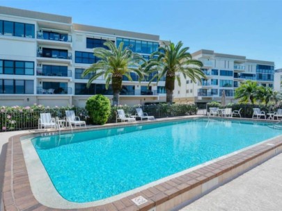 Windward Passage Condos in Siesta Key, FL. - Pool