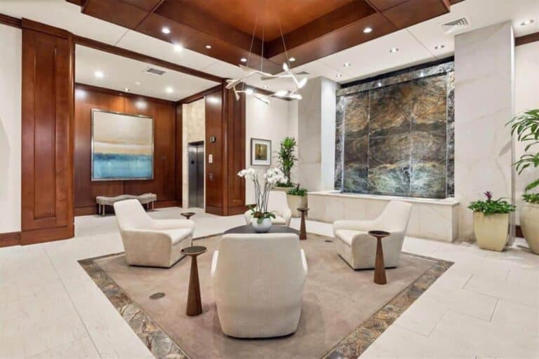 One Hundred Central Condos in Downtown Sarasota, FL. - Entrance