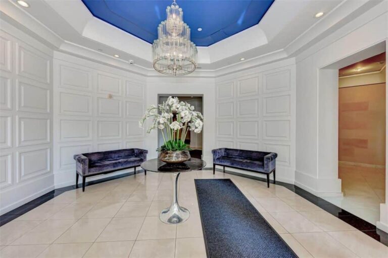 1350 Main Street Condos in Downtown Sarasota, FL. - Interior Entry