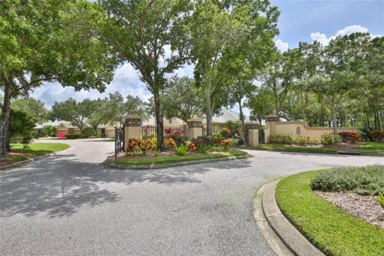Avalon Villas in Palm Aire Sarasota, FL. - Entrance