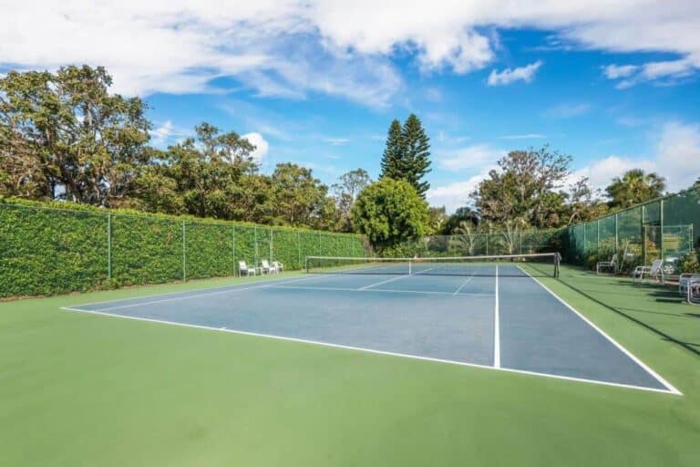 Banyan Bay Club Condos in Longboat Key, FL. - Tennis Court