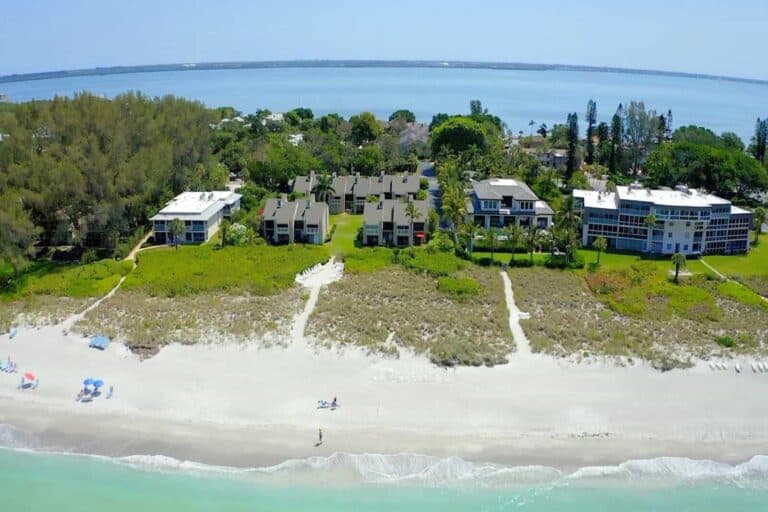 Banyan Bay Club Condos For Sale in Longboat Key, FL.