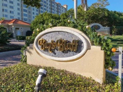 Bays Bluff Condos in Downtown Sarasota, FL. - Entrance Sign