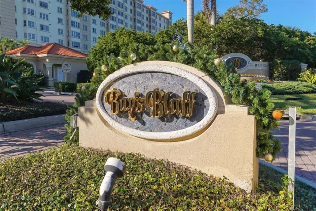 Bays Bluff Condos in Downtown Sarasota, FL. - Entrance Sign