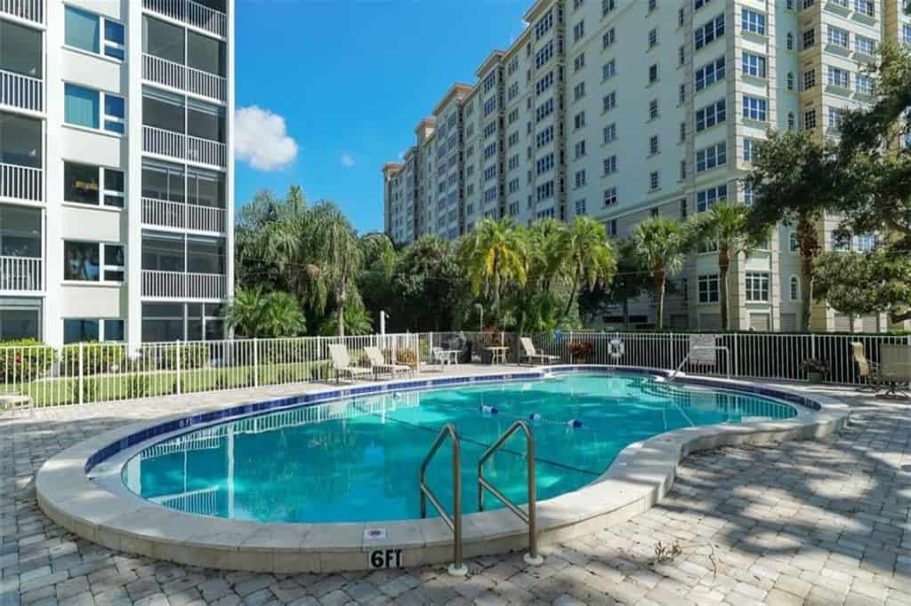 Bays Bluff Condos in Downtown Sarasota, FL. - Pool