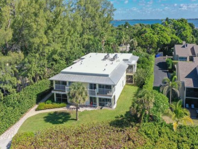 Beach Castle Condos in Longboat Key, FL. - Building Aerial