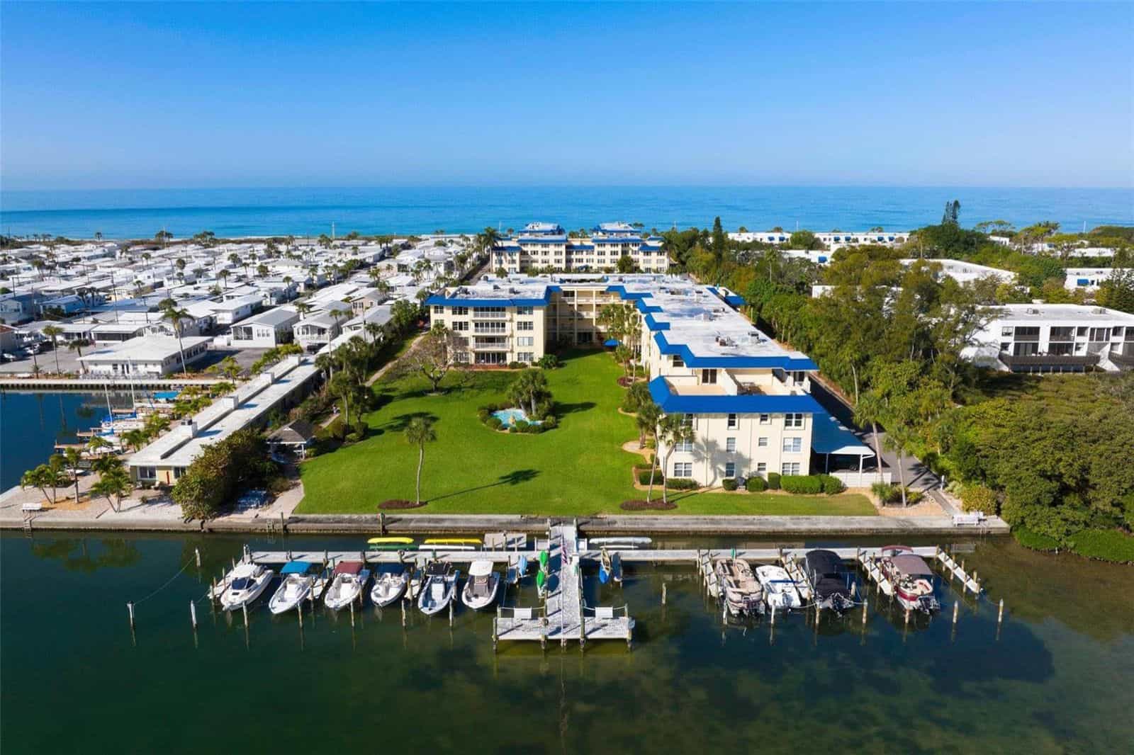 Beach Harbor Club Condos For Sale in Longboat Key, FL.