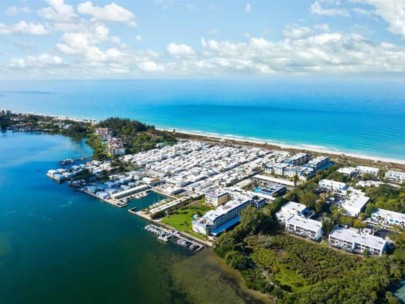 Beach Harbor Club Condos in Longboat Key, FL. - Aerial