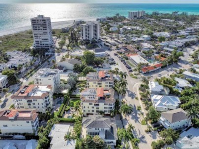 Beach Villas Condos in Siesta Key, FL. - Aerial