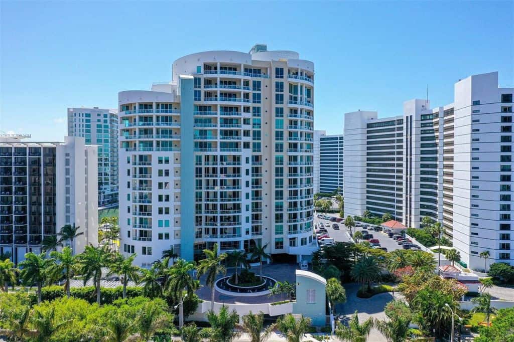 Beau Ciel Condos in Downtown Sarasota, FL. - Building