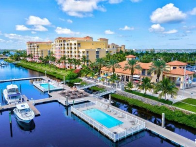 Bel Mare Condos in Palmetto, FL. - Marina and Pool