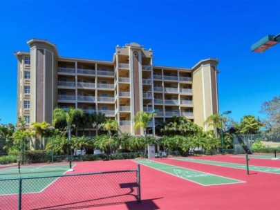 Blackburn Harbor Residences Condos in Osprey FL. - Tennis Courts