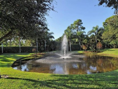 Botanica On Palmer Ranch Condos in Sarasota, FL. - Fountain