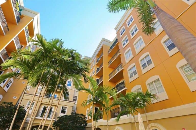 Broadway Promenade Condos in Downtown Sarasota, FL. - Building