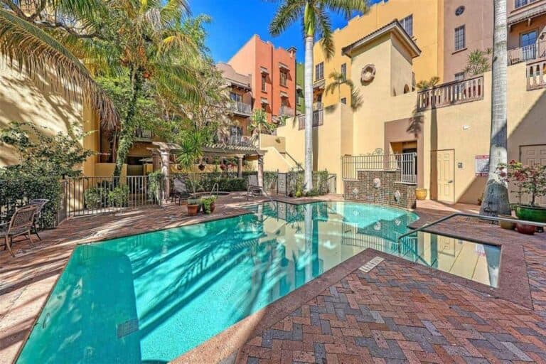 Burns Court Villas in Downtown Sarasota, FL. - Pool &amp; Courtyard