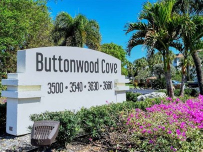 Buttonwood Cove Condos in Longboat Key, FL. - Entrance Sign