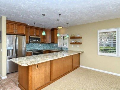 Buttonwood Cove Condos in Longboat Key, FL. - Clubroom