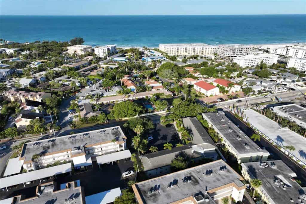 Casa Siesta Condos For Sale in Siesta Key, FL.