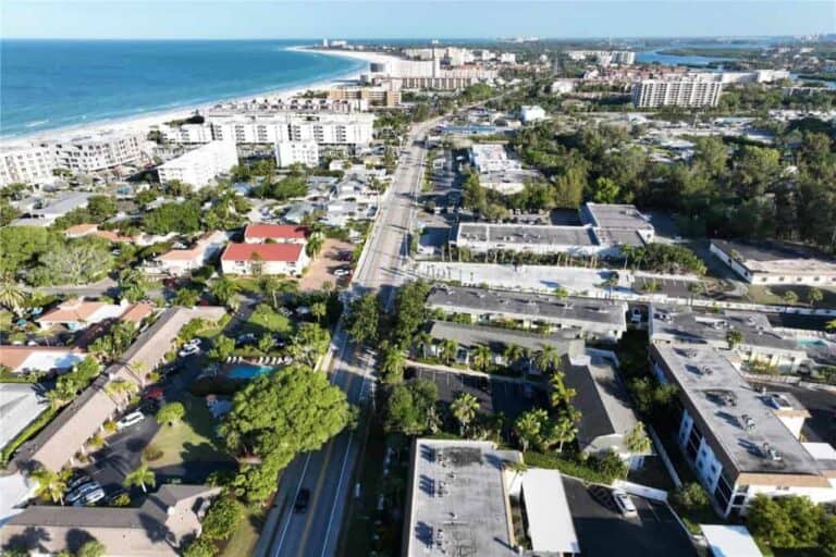 Casa Siesta Condos in Siesta Key, FL. - Aerial