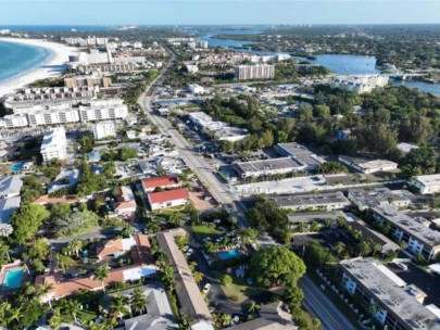 Casa Siesta Condos in Siesta Key, FL. - Aerial