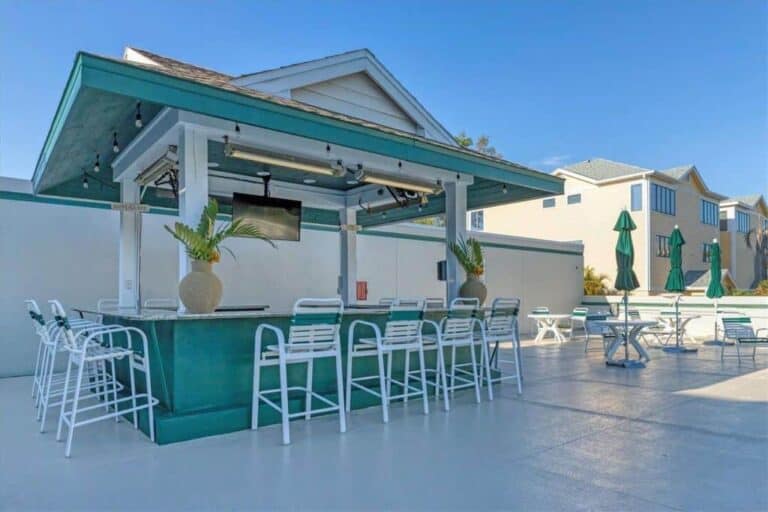 Cedars East Condos in Longboat Key, FL. - Pool Area