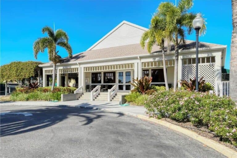 Cedars East Condos in Longboat Key, FL. - Clubhouse