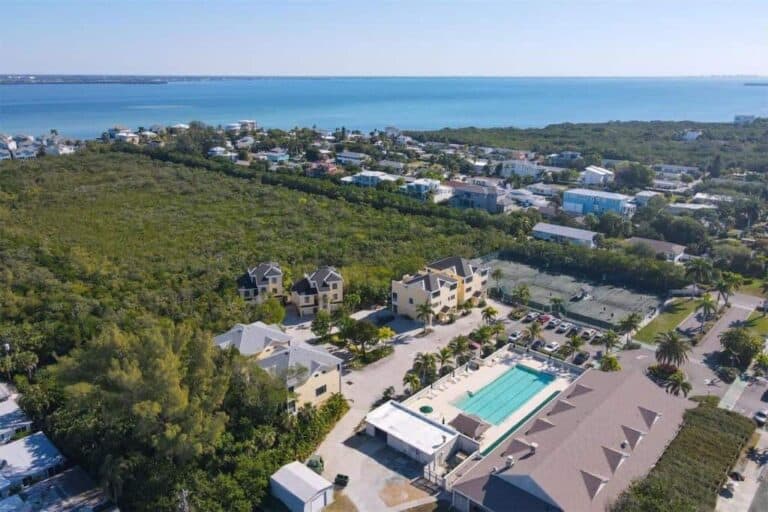 Cedars East Condos in Longboat Key, FL. - Aerial