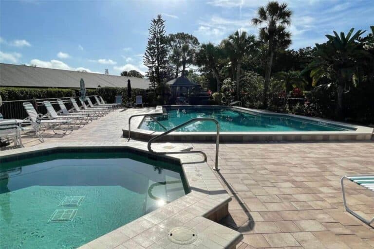 Clubside Villas in Palm Aire Sarasota, FL. - Pool
