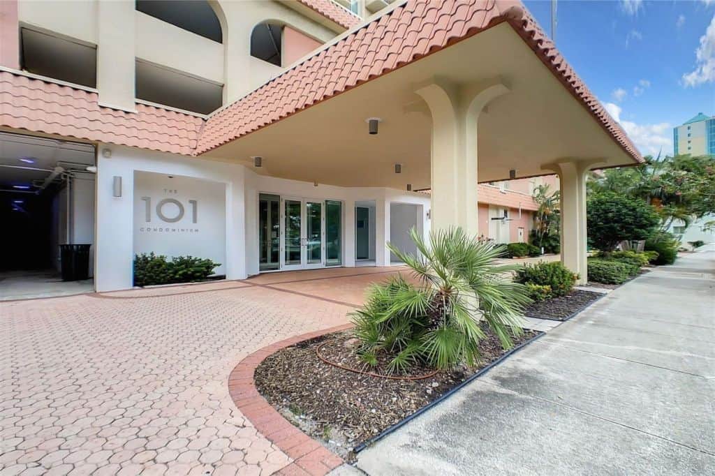 The 101 Condominium Condos in Downtown Sarasota, FL. - Entrance Sign