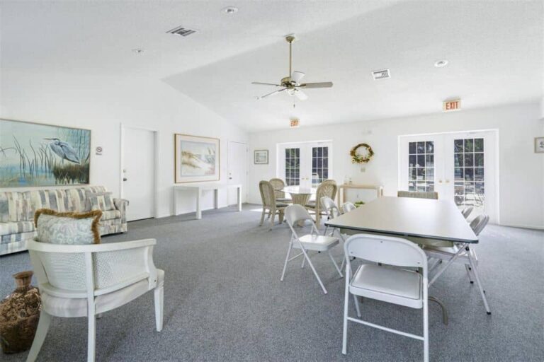 Eagle Creek Condos in Palm Aire Sarasota, FL. - Clubhouse