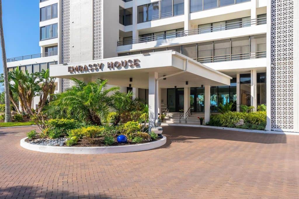 Embassy House Condos in Downtown Sarasota, FL. - Entrance