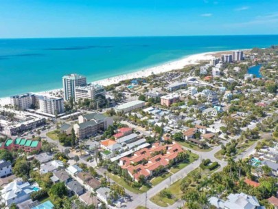 Embassy Villas Condos in Lido Key Sarasota, FL. - Aerial