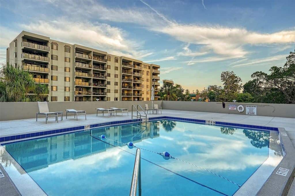 Essex House Condos in Downtown Sarasota, FL. - Pool