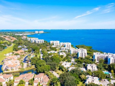 Fairway Bay Condos in Longboat Key, FL. - Aerial