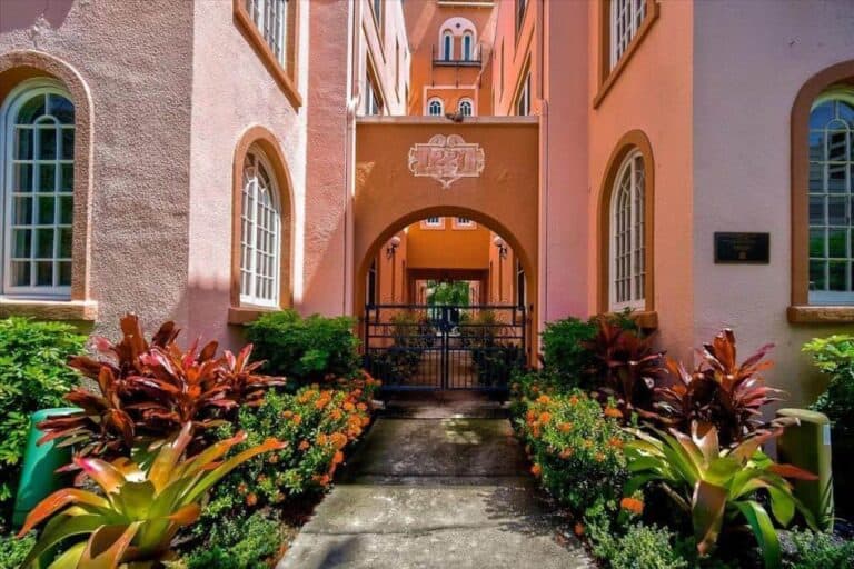 Frances Carlton Condos in Downtown Sarasota, FL. - Courtyard Entry