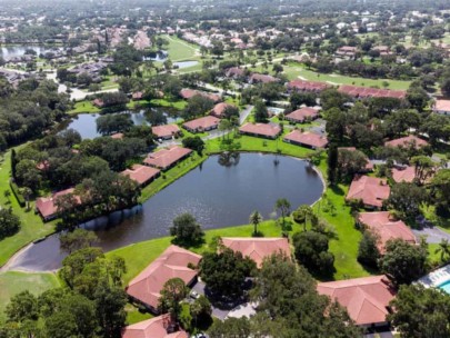 Golf Pointe Condos in Palm Aire Sarasota, FL. - Aerial