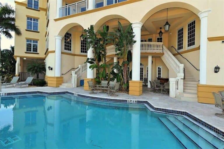 Grand Mariner Condos in Longboat Key, FL. - Pool