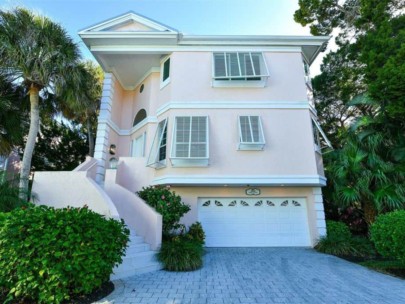 Hamilton Club Homes in Siesta Key, FL. - Home