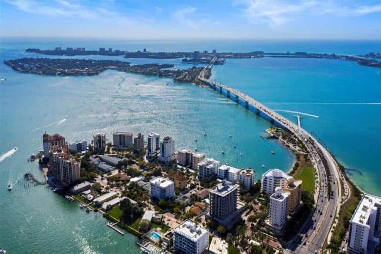 Harbor House Condos in Downtown Sarasota, FL. - Waterfront