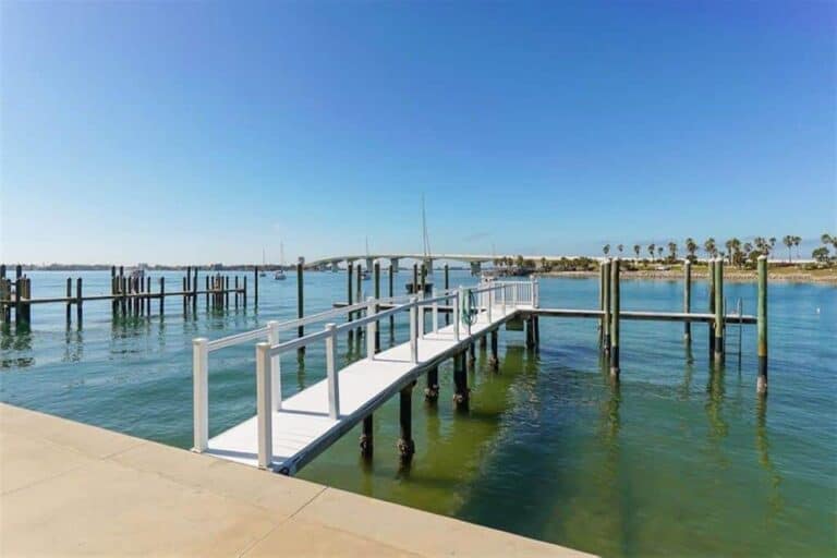 Harbor House Condos in Downtown Sarasota, FL. - Dock