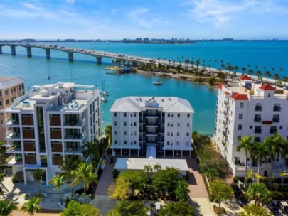 Harbor House Condos in Downtown Sarasota, FL. - Waterfront Aerial