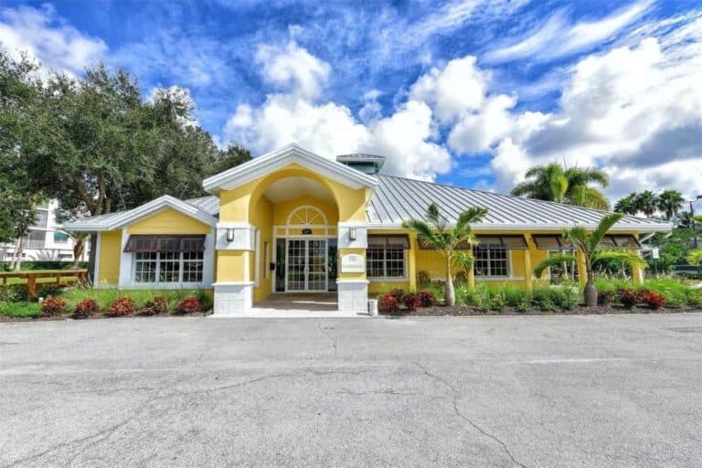 Hidden Bay Condos in Osprey FL. - Clubroom