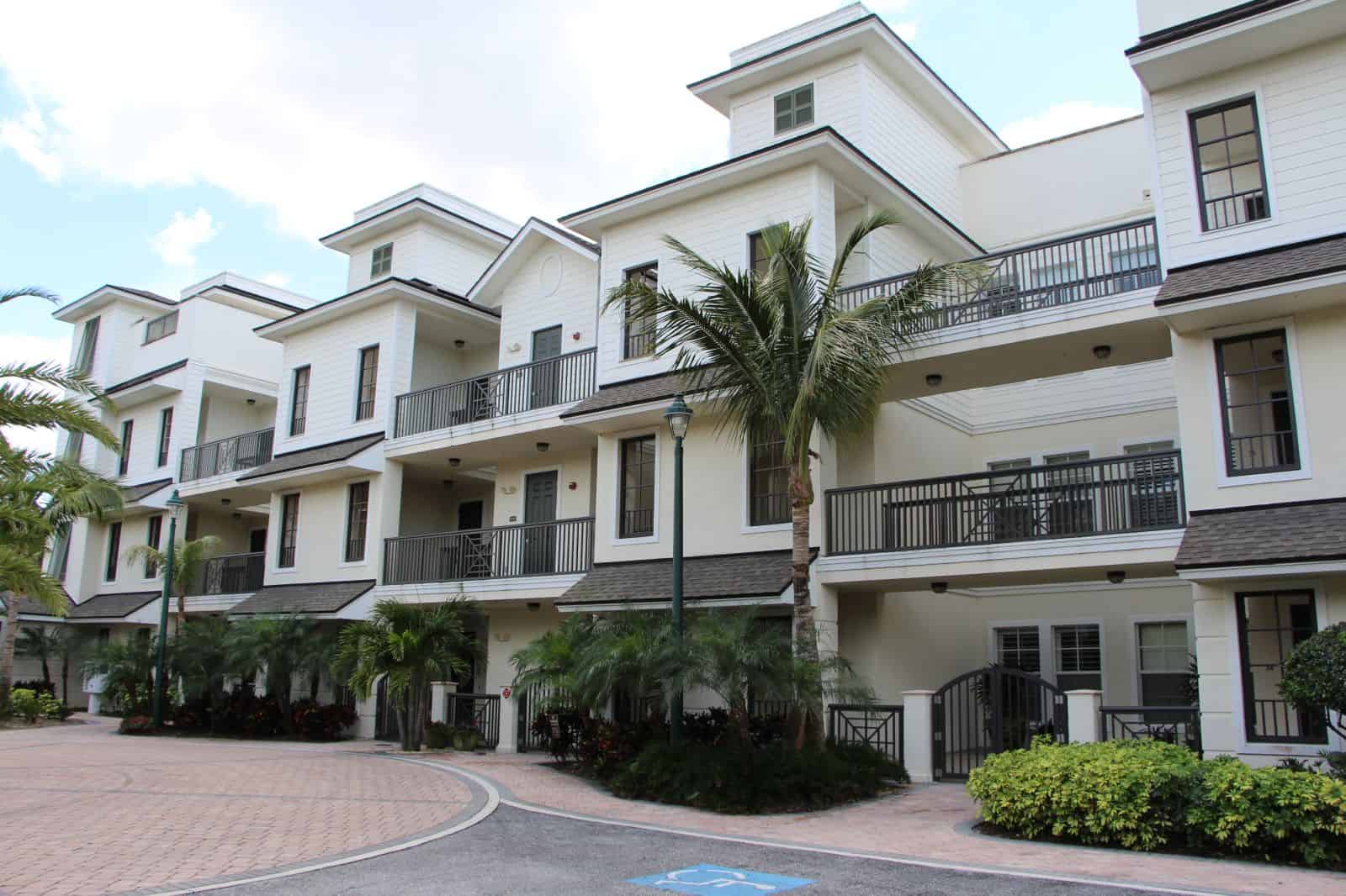 Hudson Crossing Condos For Sale in Downtown Sarasota, FL.