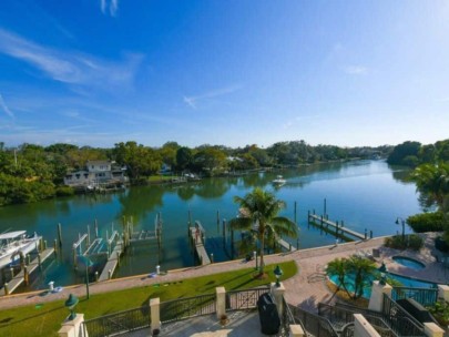 Hudson Crossing Condos in Downtown Sarasota, FL. - Waterfront