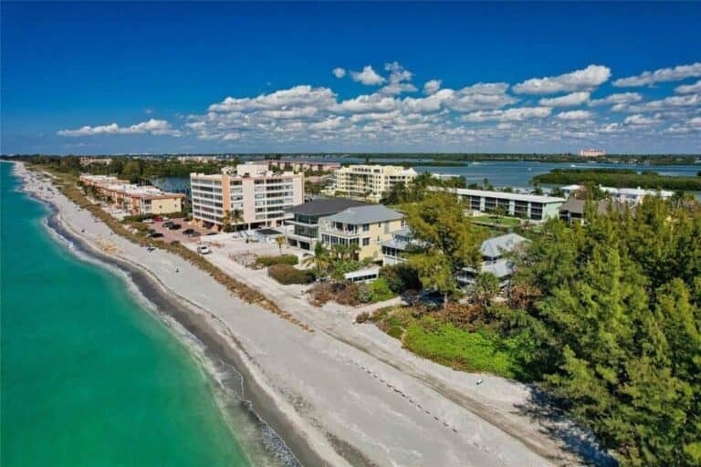 Inlet Condos in Siesta Key, FL. - Aerial