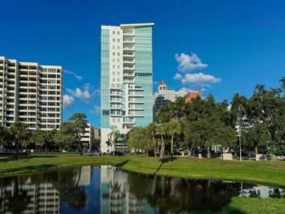 Jewel Condos in Downtown Sarasota, FL. - Building